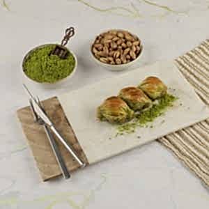 Midye Baklava