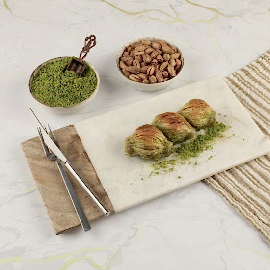 Midye Baklava Midye Baklava